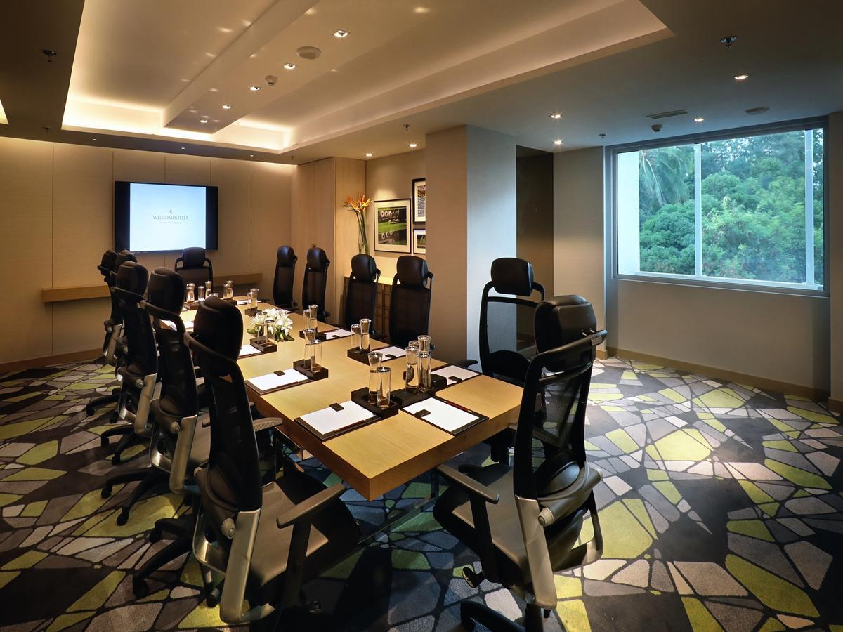 Welcomhotel By Itc Hotels, Racecourse, Kójamputtúr Exteriér fotografie Meeting room